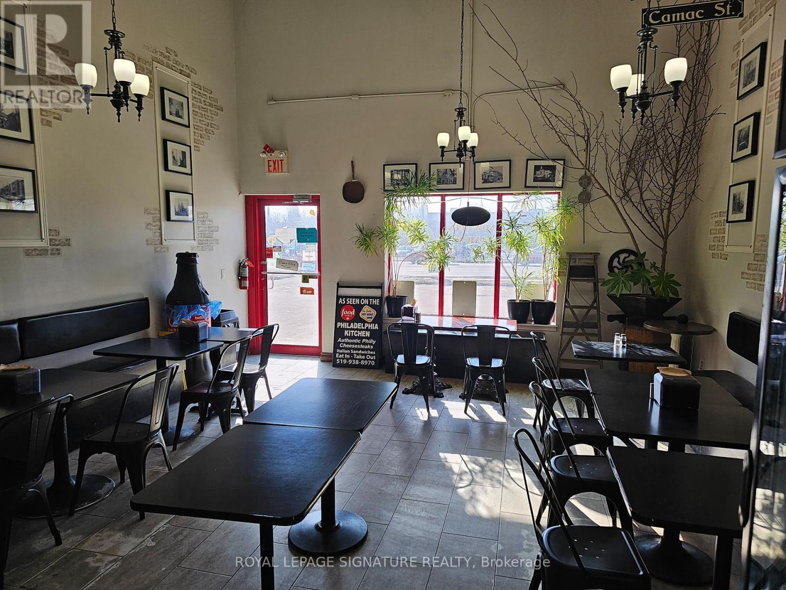 281 Broadway, Orangeville, Ontario  L9W 1L2 - Photo 4 - W12178089