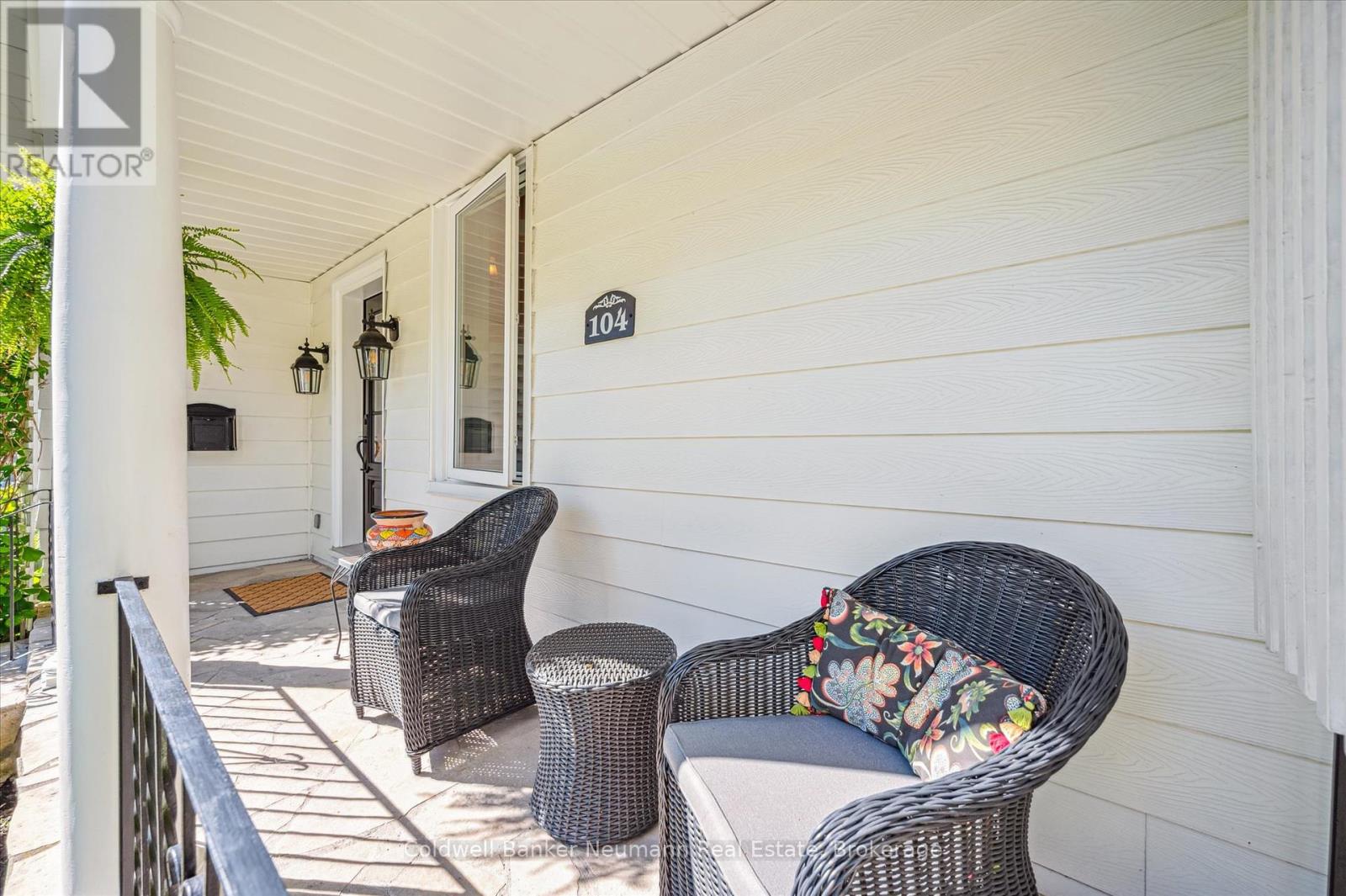 104 Stuart Street, Guelph, Ontario  N1E 4S8 - Photo 4 - X12188622
