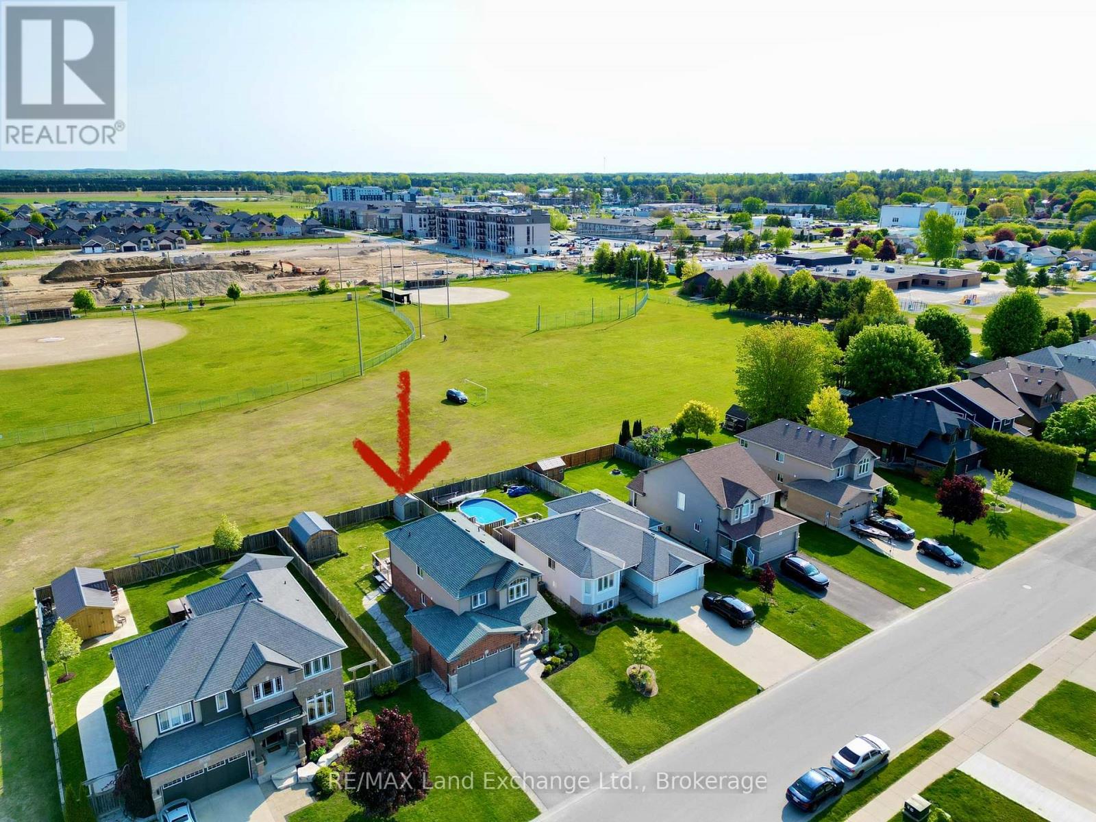451 Joseph Street, Saugeen Shores, Ontario  N0H 2C2 - Photo 2 - X12188683