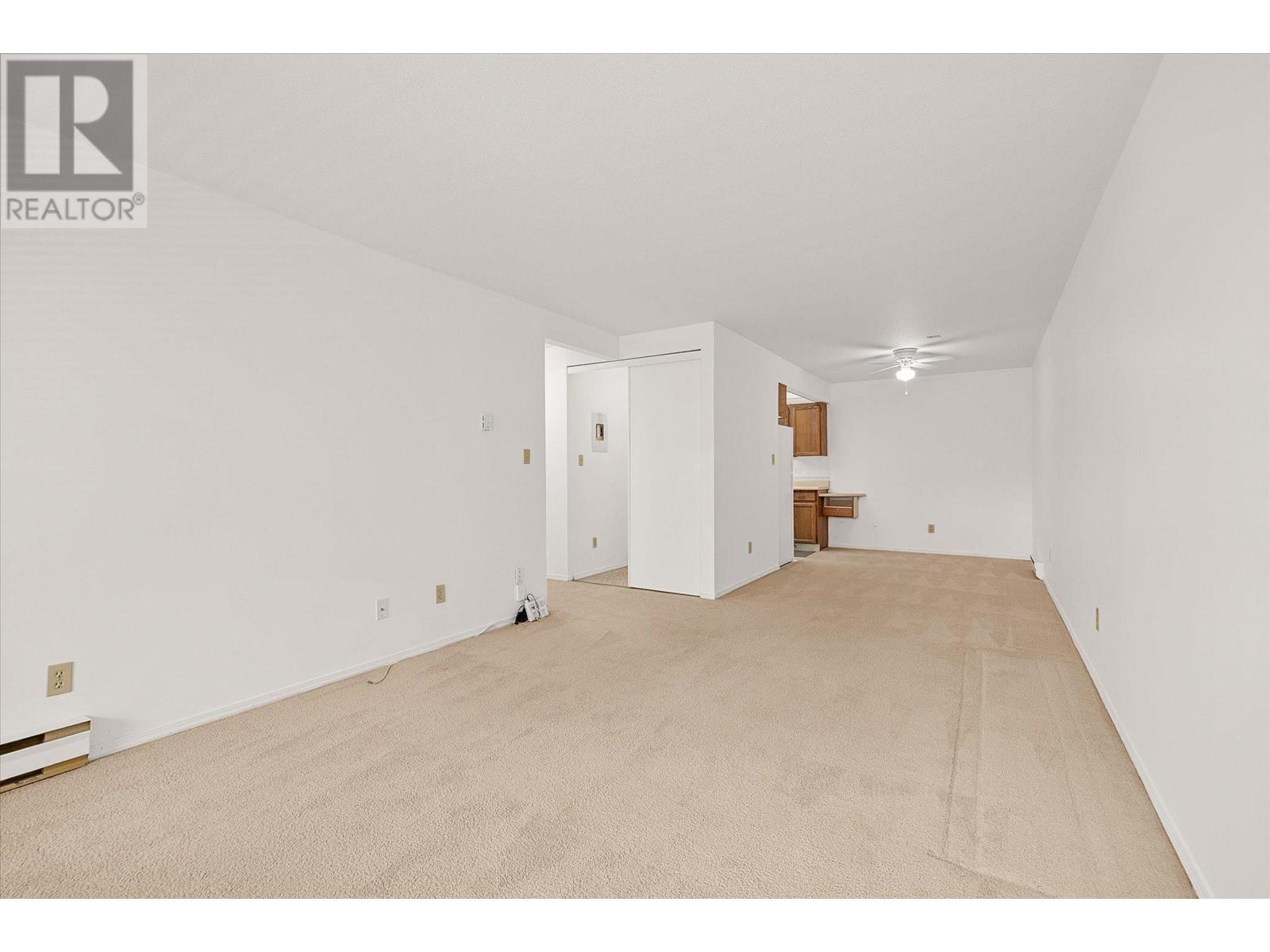 Property at 575 Sutherland Avenue Unit# 122 image 3