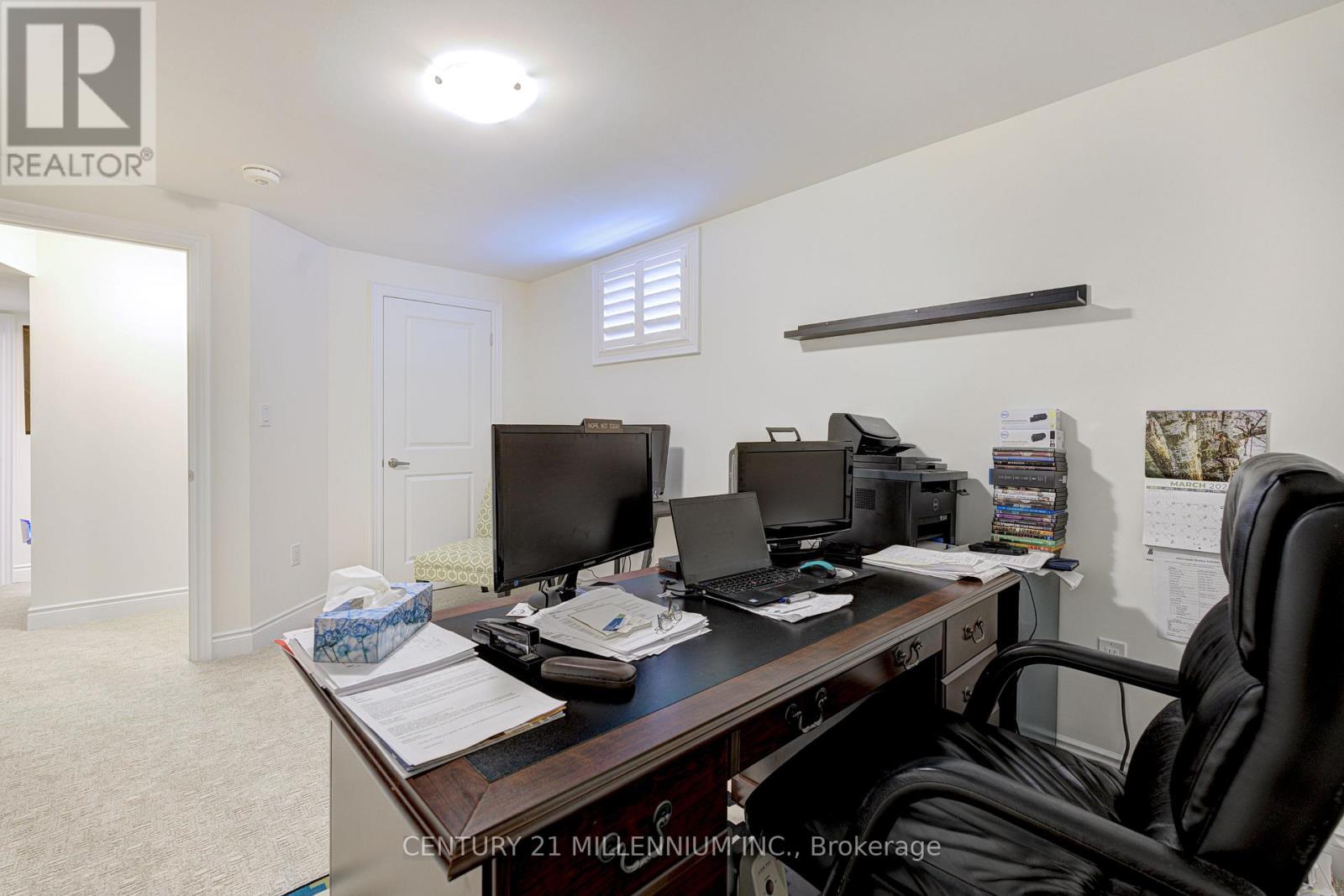 29 Seaton Crescent, Tillsonburg, Ontario  N4G 0J8 - Photo 33 - X12178823