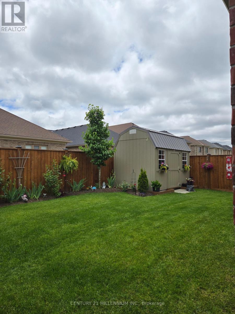 29 Seaton Crescent, Tillsonburg, Ontario  N4G 0J8 - Photo 40 - X12178823