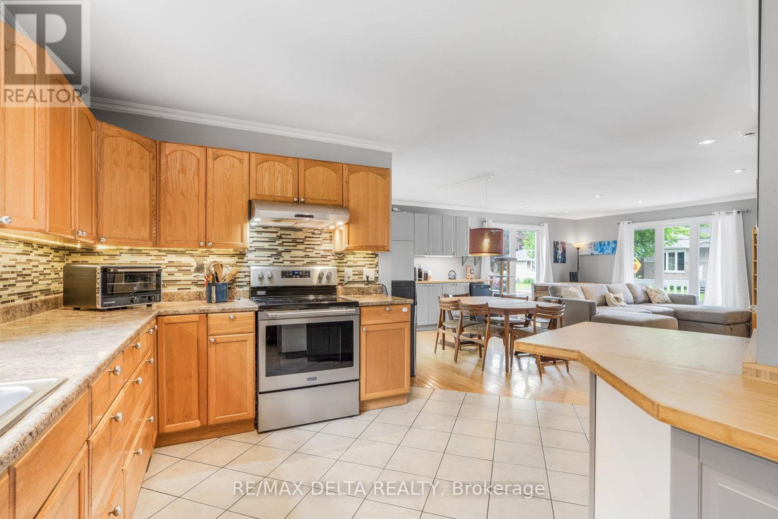 3866 Champlain Street, Clarence-Rockland, Ontario  K0A 1E0 - Photo 15 - X12188650