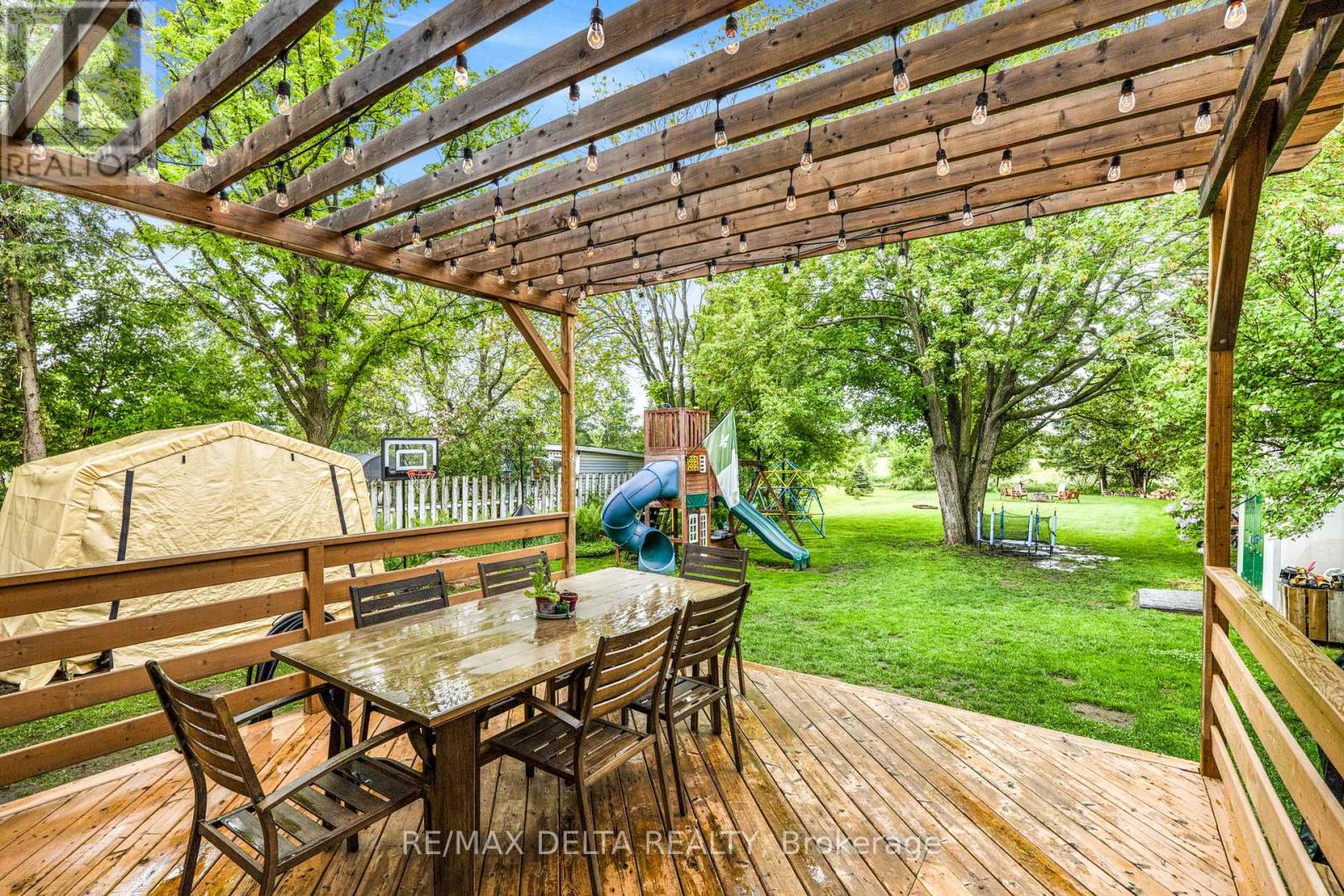 3866 Champlain Street, Clarence-Rockland, Ontario  K0A 1E0 - Photo 27 - X12188650
