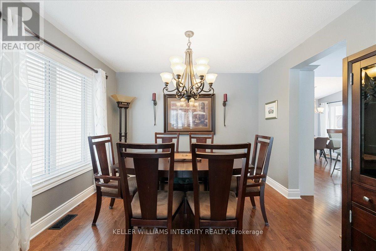 896 Gosnell Terrace, Ottawa, Ontario  K4A 5C2 - Photo 8 - X12188675