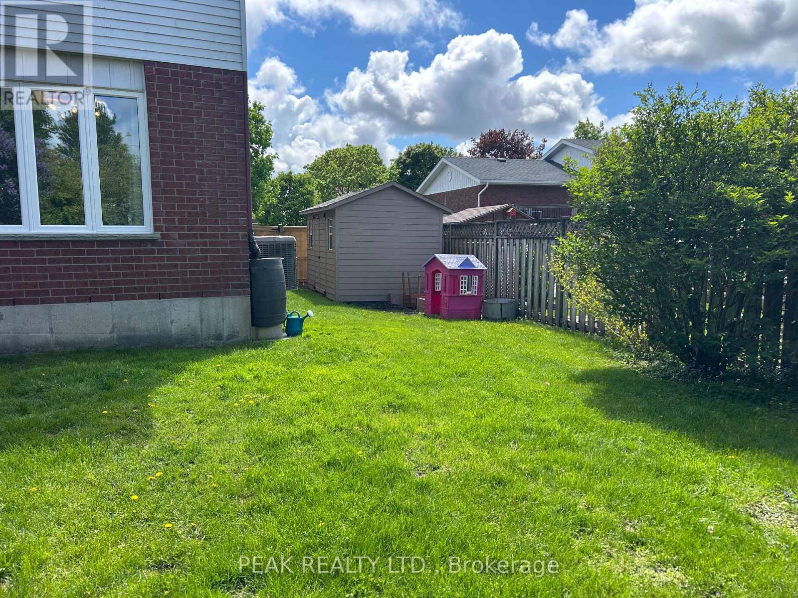 837 Edgar Street W, North Perth (Listowel), Ontario  N4W 3R3 - Photo 32 - X12165860