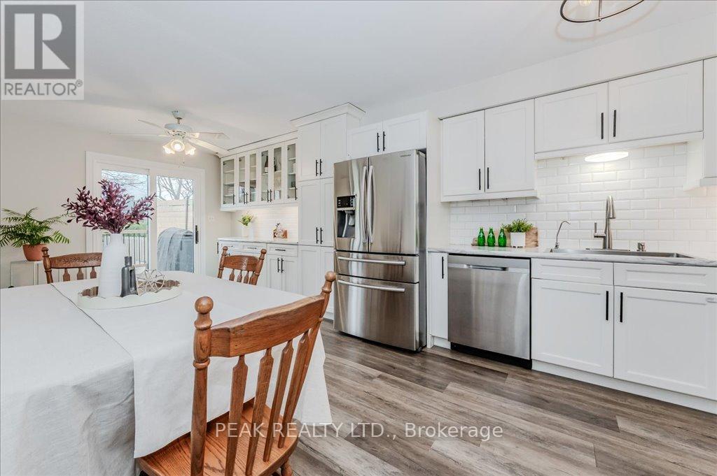 837 Edgar Street W, North Perth (Listowel), Ontario  N4W 3R3 - Photo 15 - X12165860