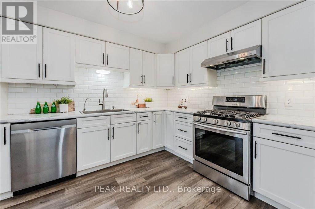 837 Edgar Street W, North Perth (Listowel), Ontario  N4W 3R3 - Photo 13 - X12165860