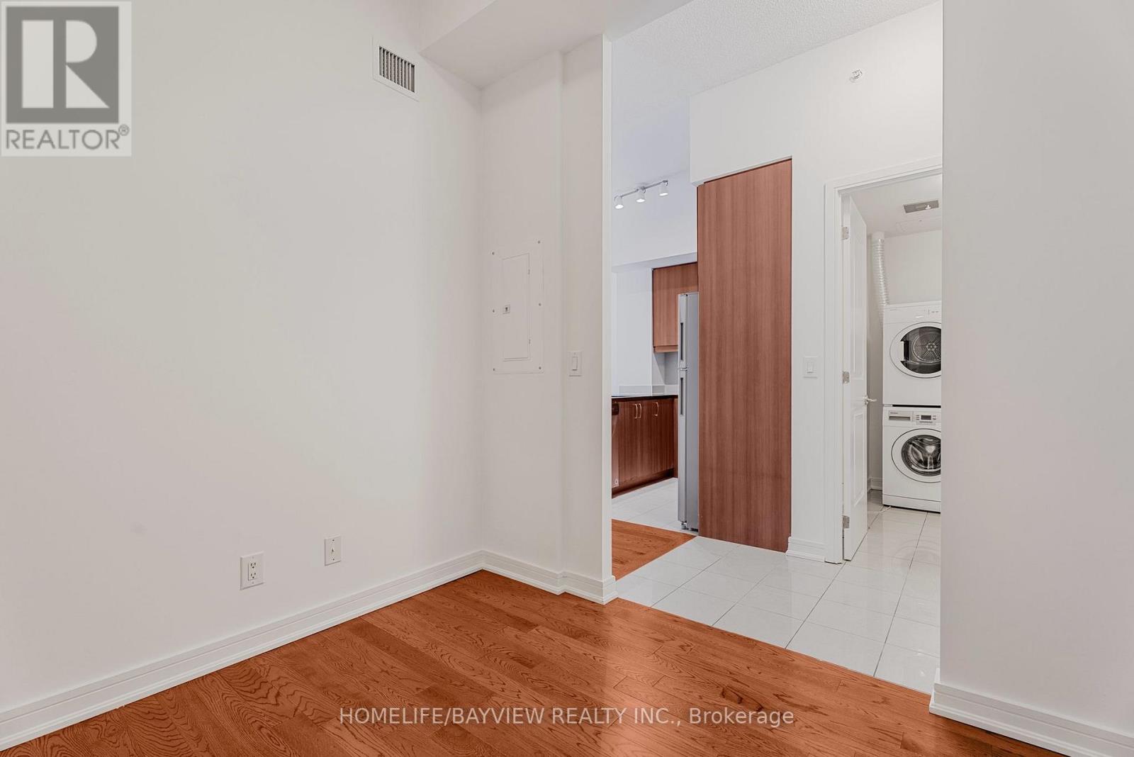 811ne - 9205 Yonge Street, Richmond Hill (Langstaff), Ontario  L4C 6Z2 - Photo 12 - N12087641