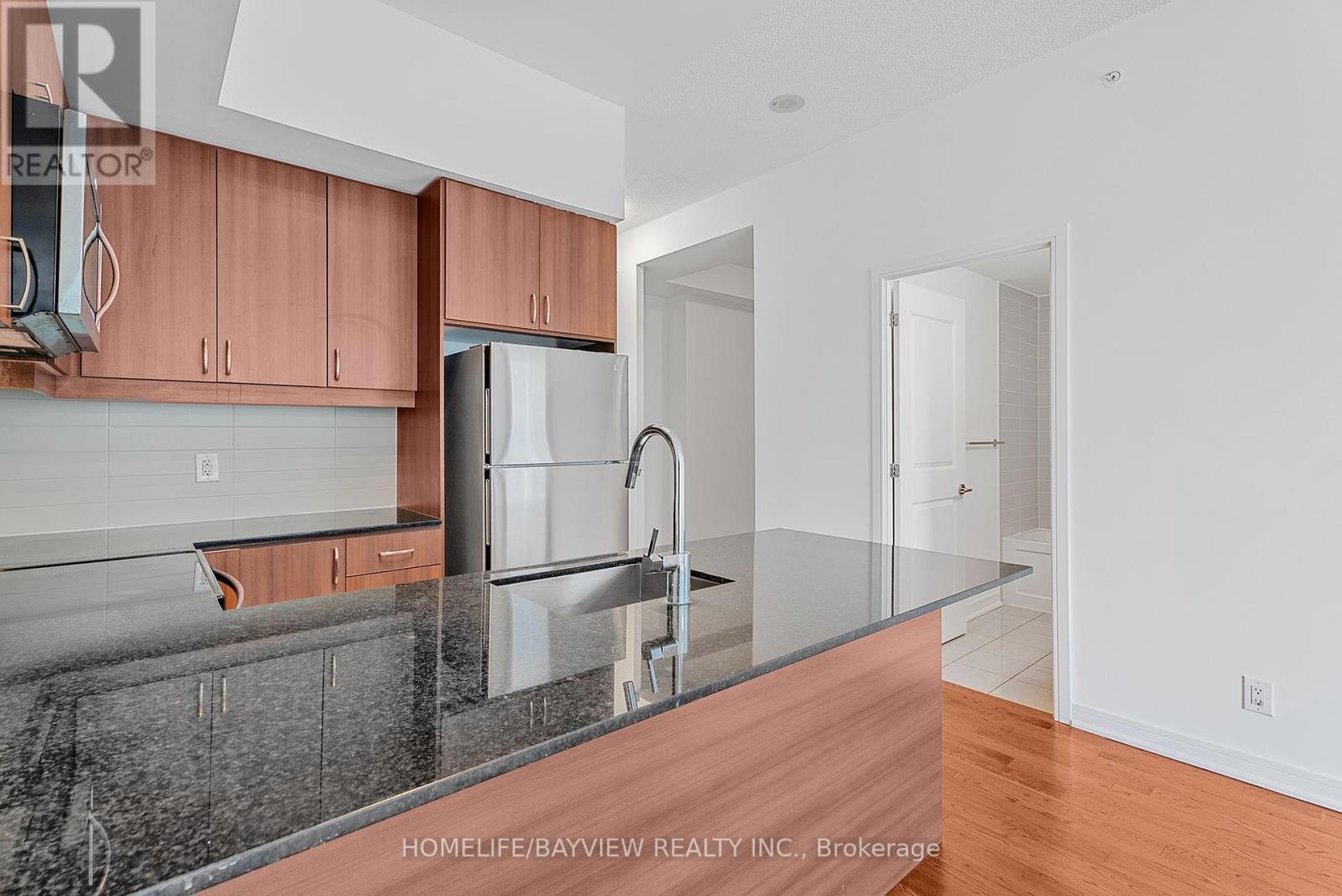 811ne - 9205 Yonge Street, Richmond Hill, Ontario  L4C 6Z2 - Photo 9 - N12087641