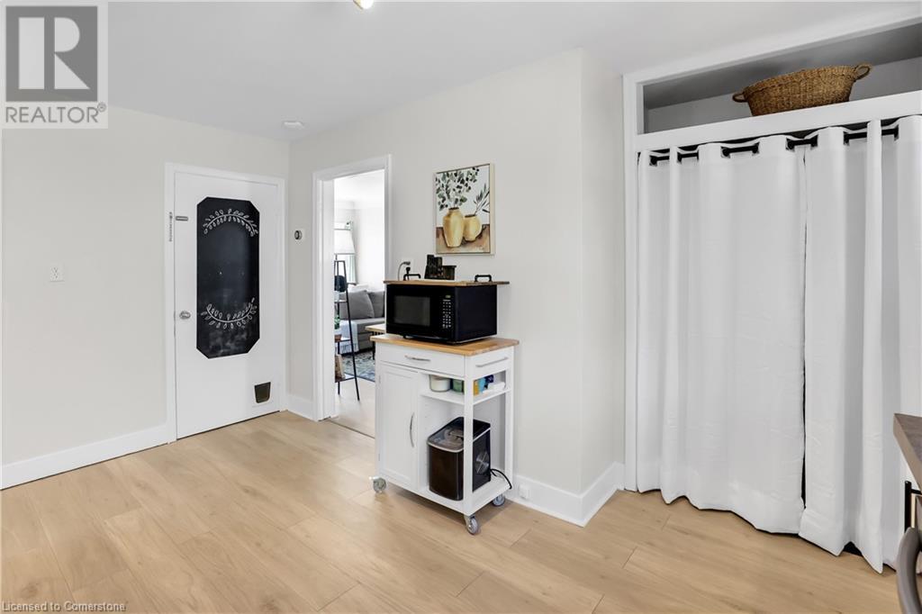 169 Beech Street, St. Catharines, Ontario  L2R 2C5 - Photo 15 - 40736060