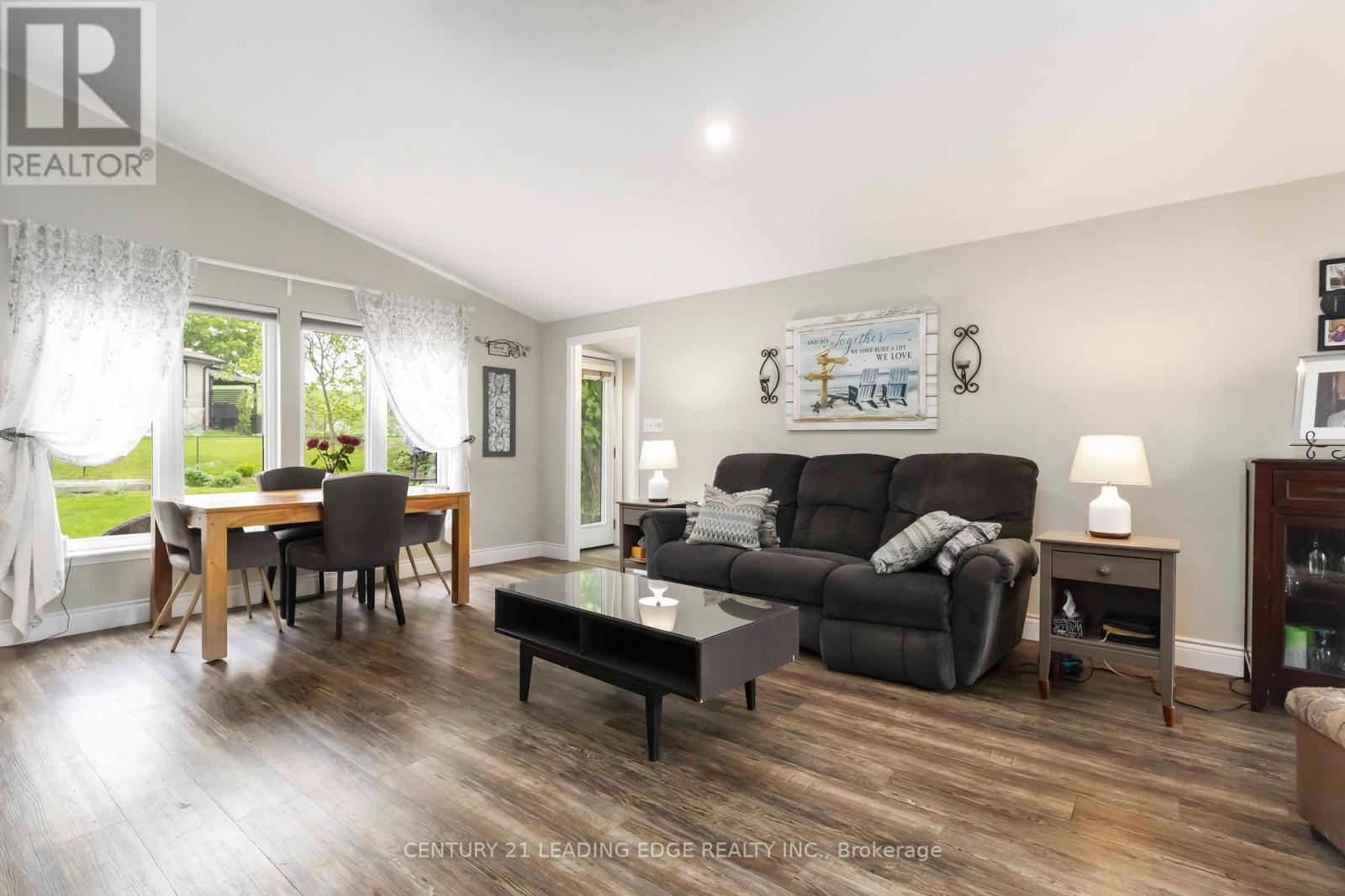 164 Snug Harbour Road, Kawartha Lakes, Ontario  K9V 4R6 - Photo 7 - X12188476