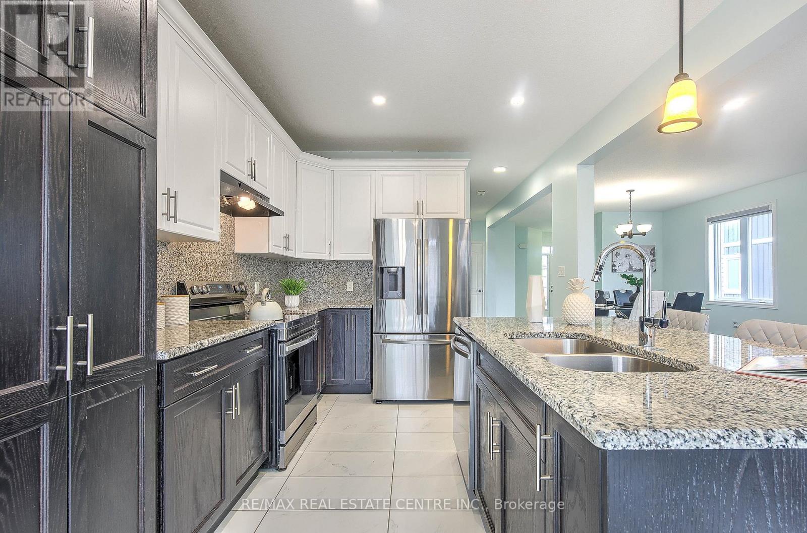 1600 Noah Bend, London North, Ontario  N6G 5S1 - Photo 17 - X12091080