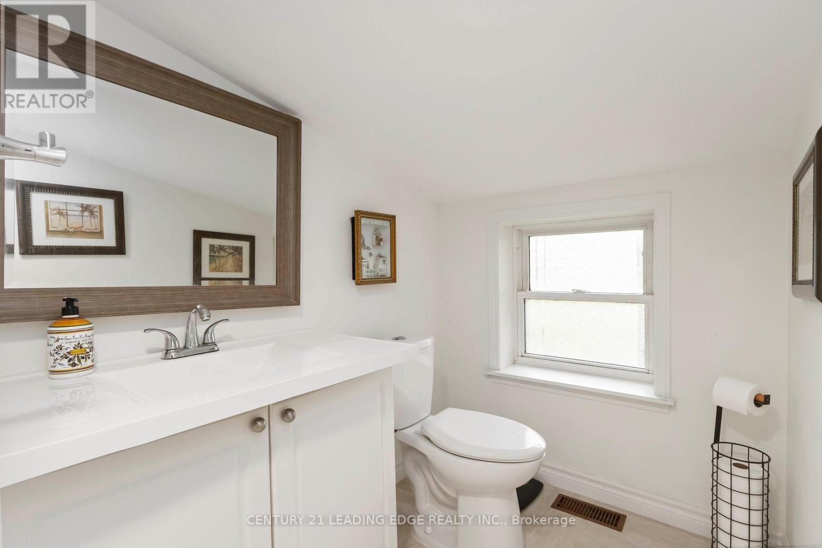 164 Snug Harbour Road, Kawartha Lakes, Ontario  K9V 4R6 - Photo 24 - X12188476