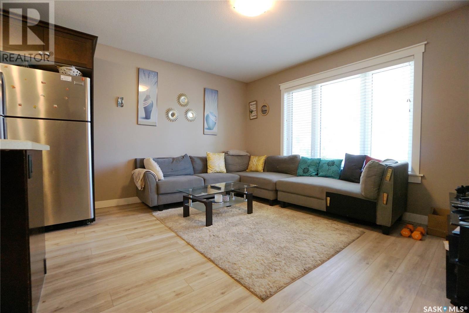 Property at 452 Halifax STREET image 4