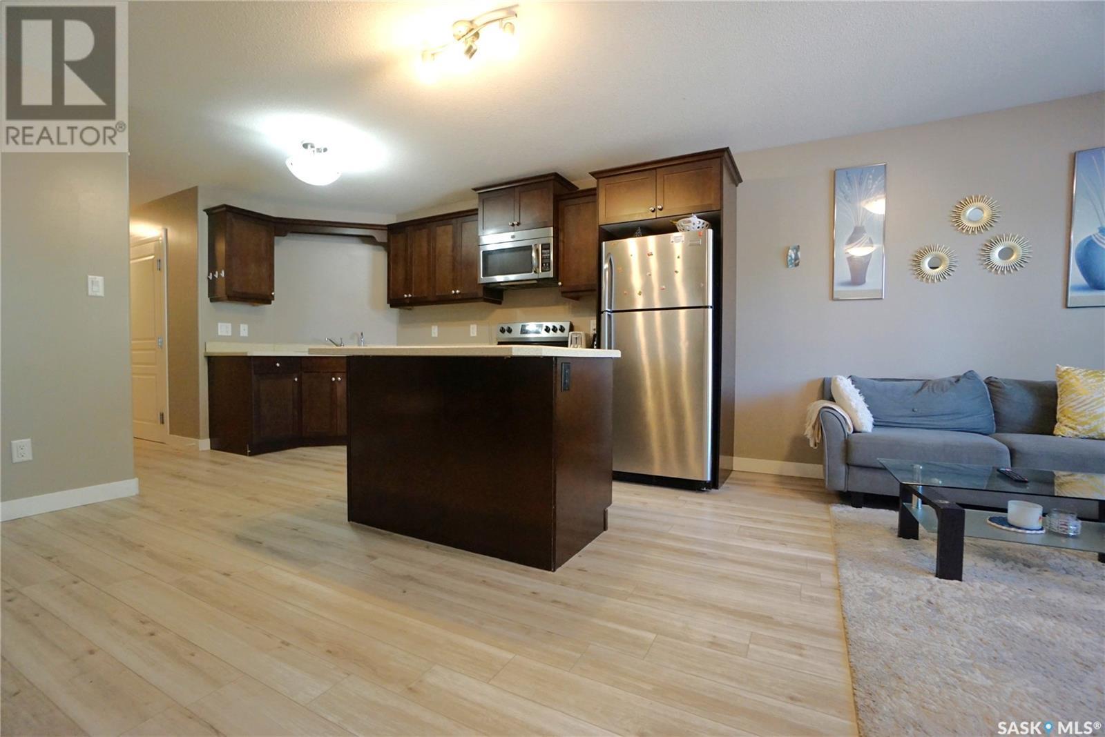 Property at 452 Halifax STREET image 5