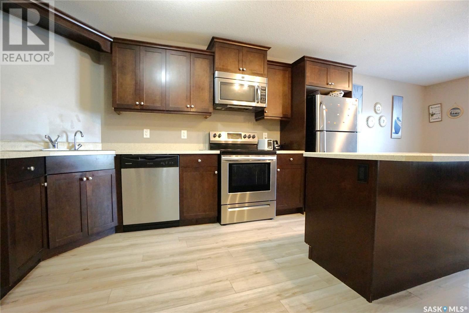 452 Halifax Street, Regina, Saskatchewan  S4R 1T3 - Photo 8 - SK007925