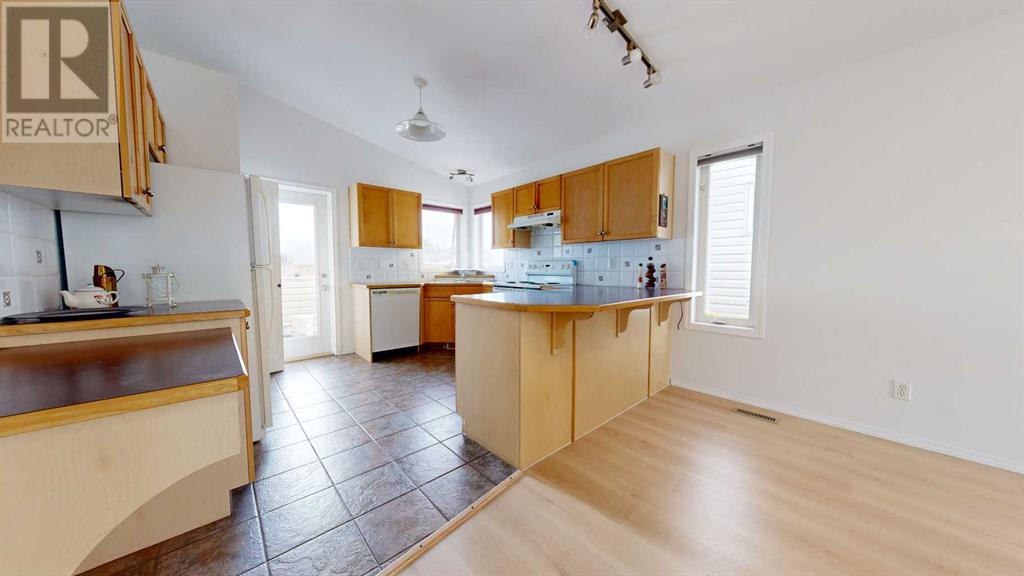 222 Fairmont Garden Road S, Lethbridge, Alberta  T1K 7L9 - Photo 26 - A2222607
