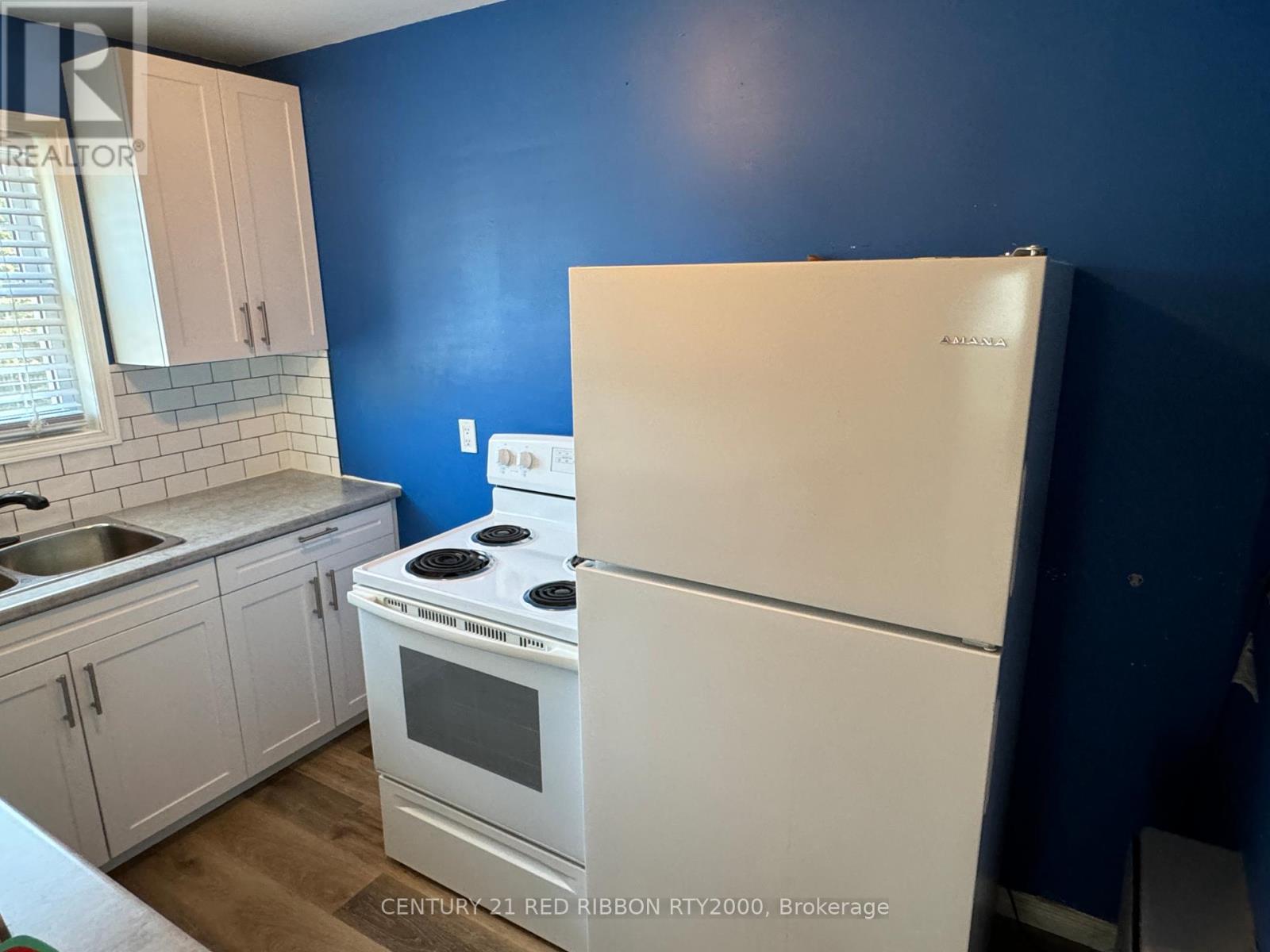 3-5 Centre Street W, Strathroy-Caradoc, Ontario  N7G 1T5 - Photo 22 - X12188875