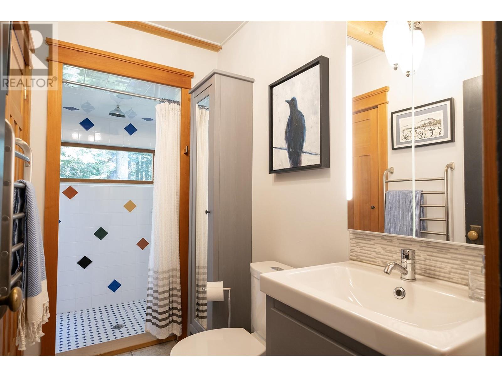 482 Reed Road, Gibsons, British Columbia  V0N 1V1 - Photo 25 - R3000108