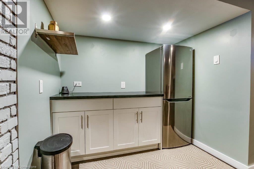 159 Wise Court, Hamilton, Ontario  L8T 2M1 - Photo 35 - 40736146