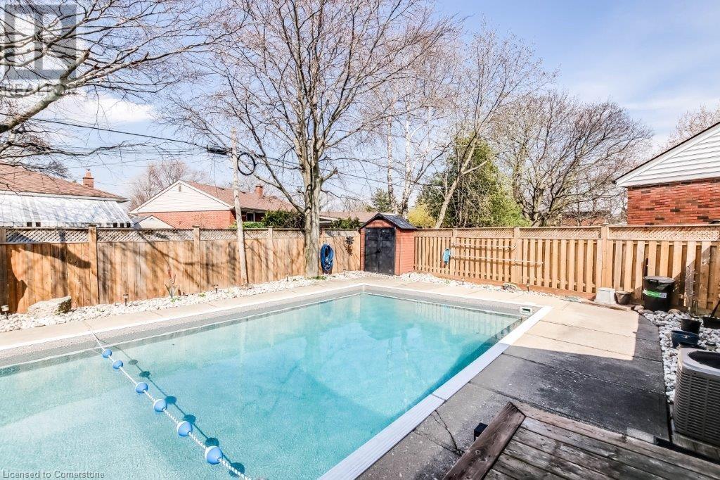 159 Wise Court, Hamilton, Ontario  L8T 2M1 - Photo 8 - 40736146