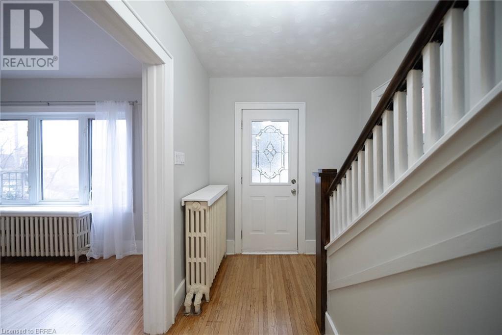 Property at 108 COLBORNE Street N image 4