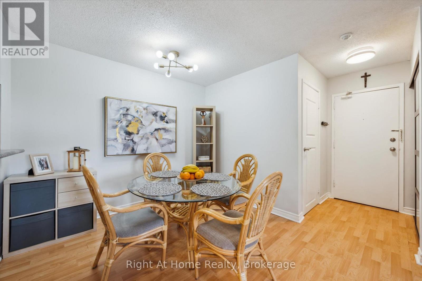 534 - 1450 Glen Abbey Gate, Oakville (Ga Glen Abbey), Ontario  L6M 2V7 - Photo 12 - W12188815