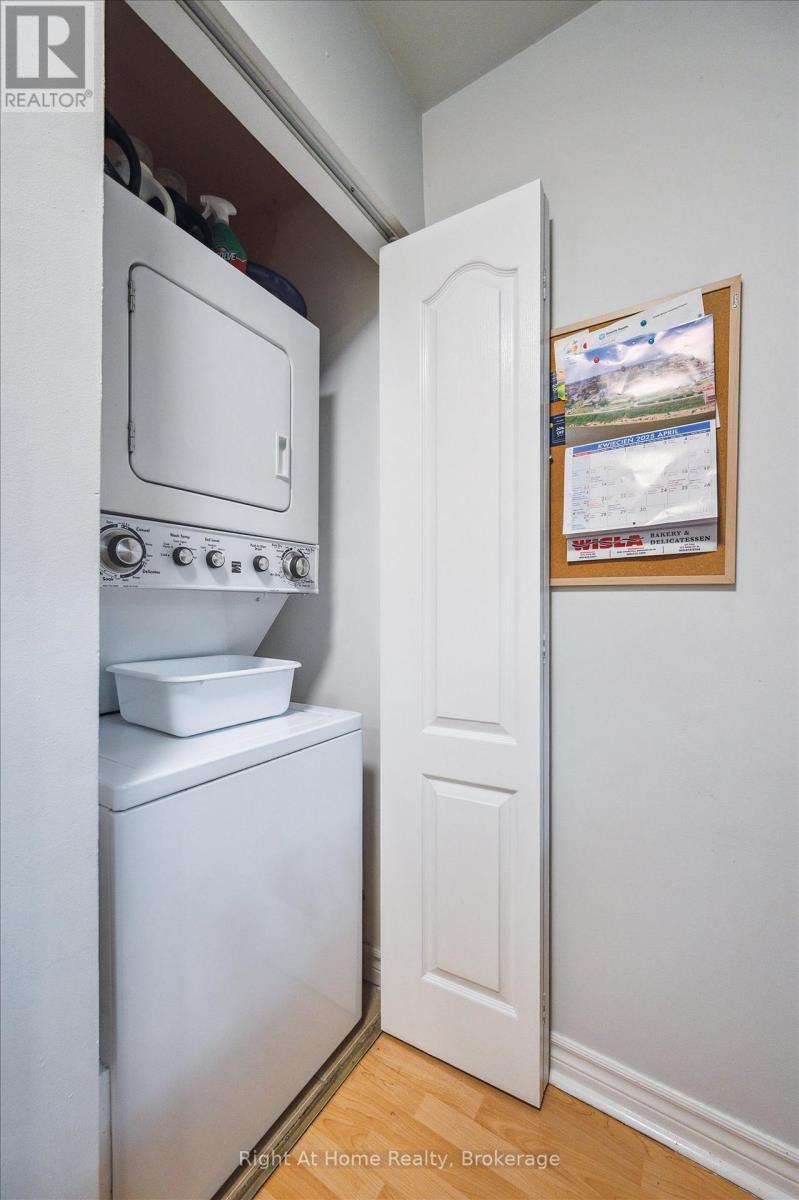 534 - 1450 Glen Abbey Gate, Oakville (Ga Glen Abbey), Ontario  L6M 2V7 - Photo 21 - W12188815