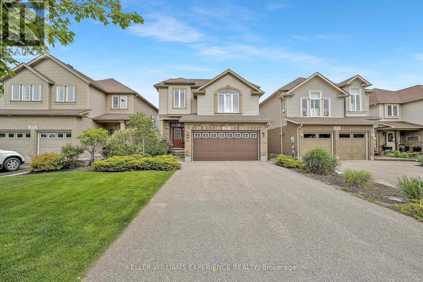 Property at 13 KAYLA CRESCENT image 2