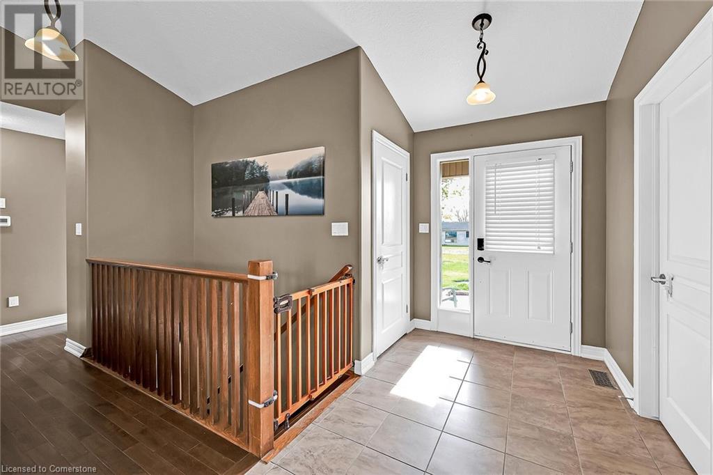 Property at 29 LAKEVIEW Lane image 4