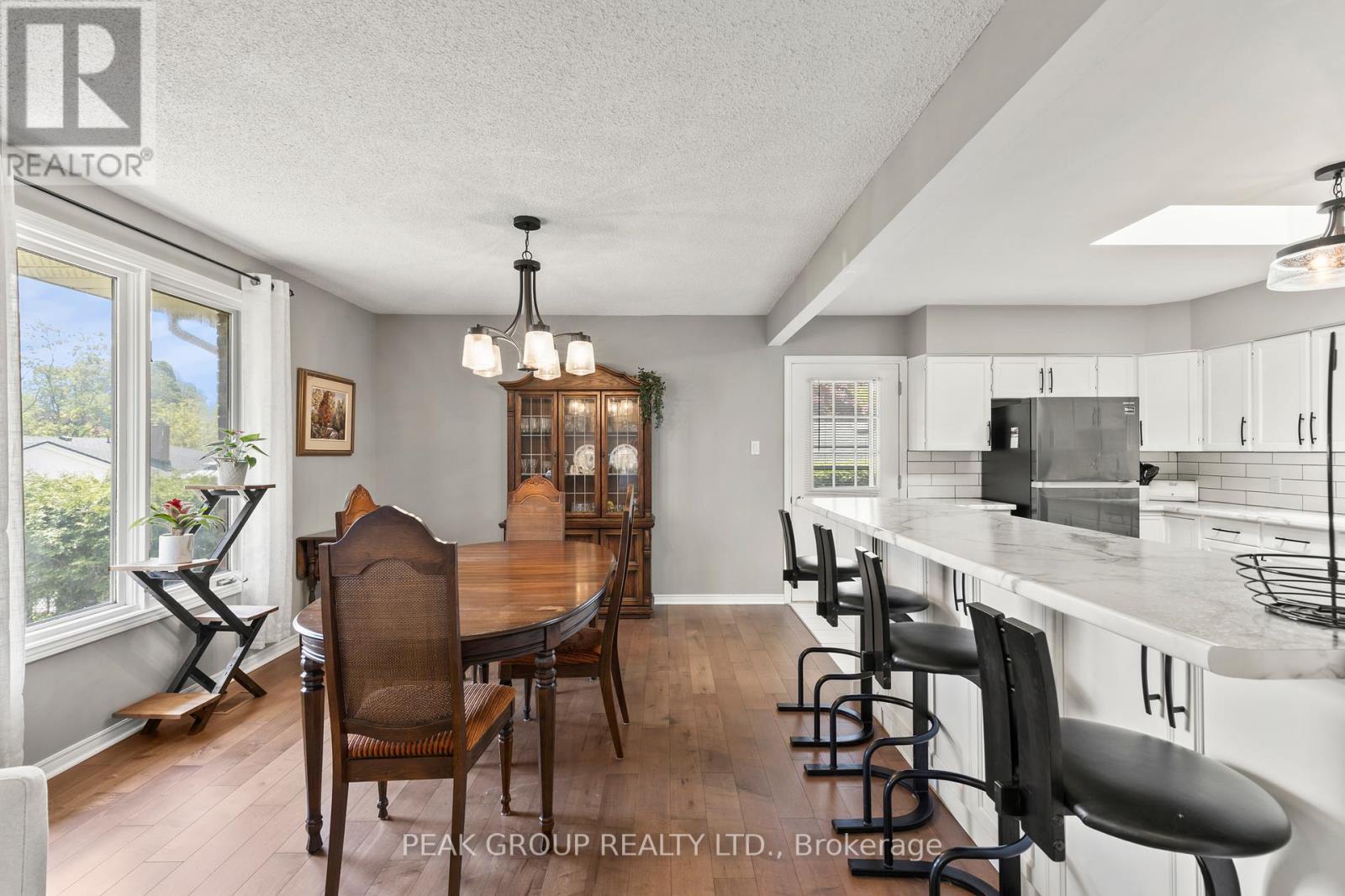 13 Kathy Court, Pelham, Ontario  L0S 1E0 - Photo 7 - X12188714