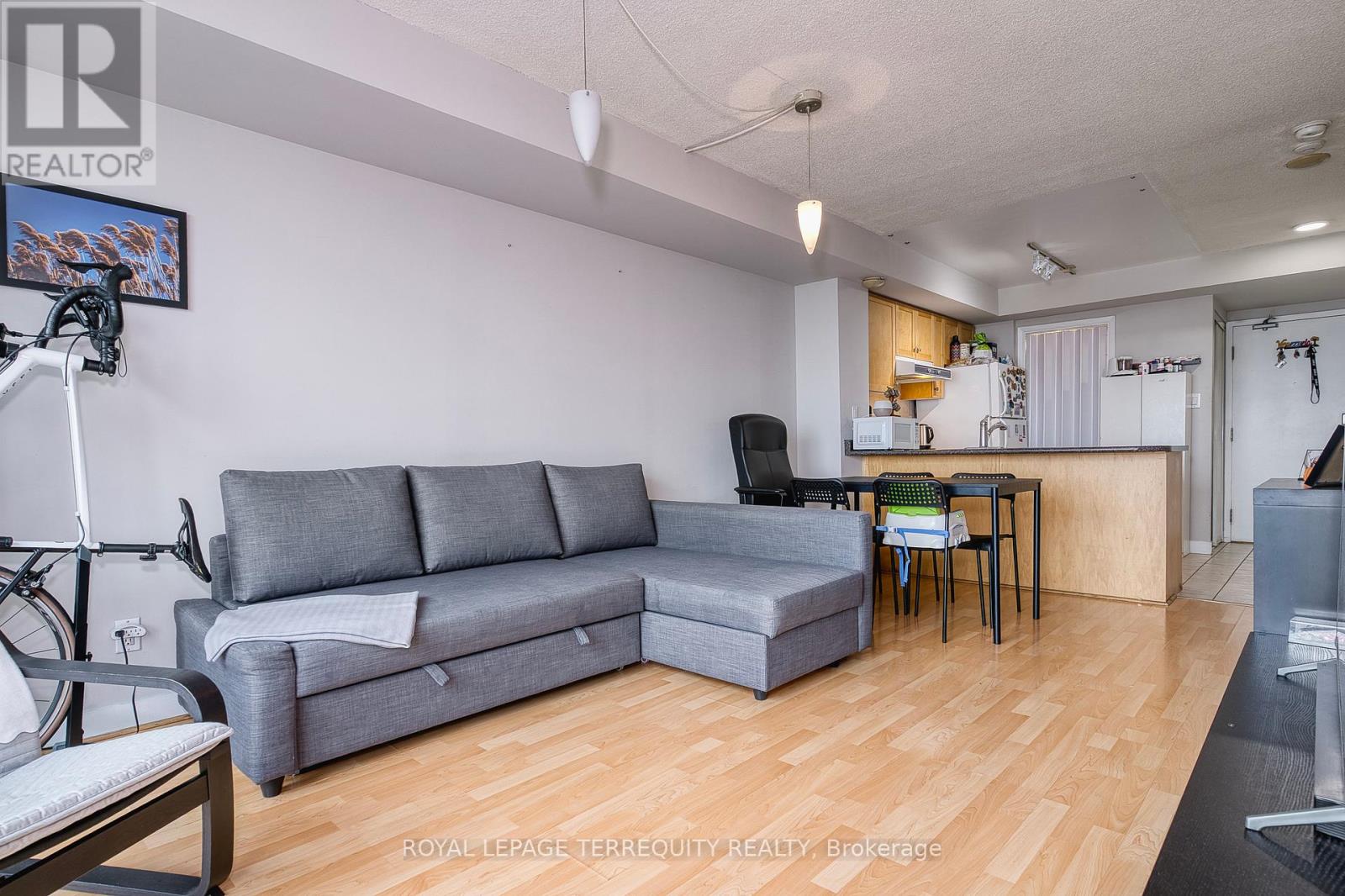 1709 - 650 Queens Quay W, Toronto (Niagara), Ontario  M5V 3N2 - Photo 8 - C12188612