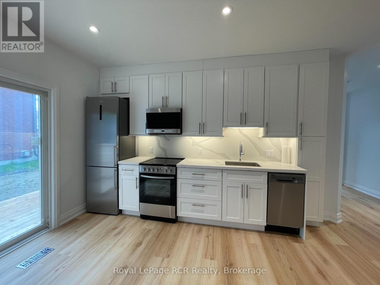 - 1 - 61 Cedar Street, Collingwood, Ontario  L9Y 3A4 - Photo 13 - S12188793