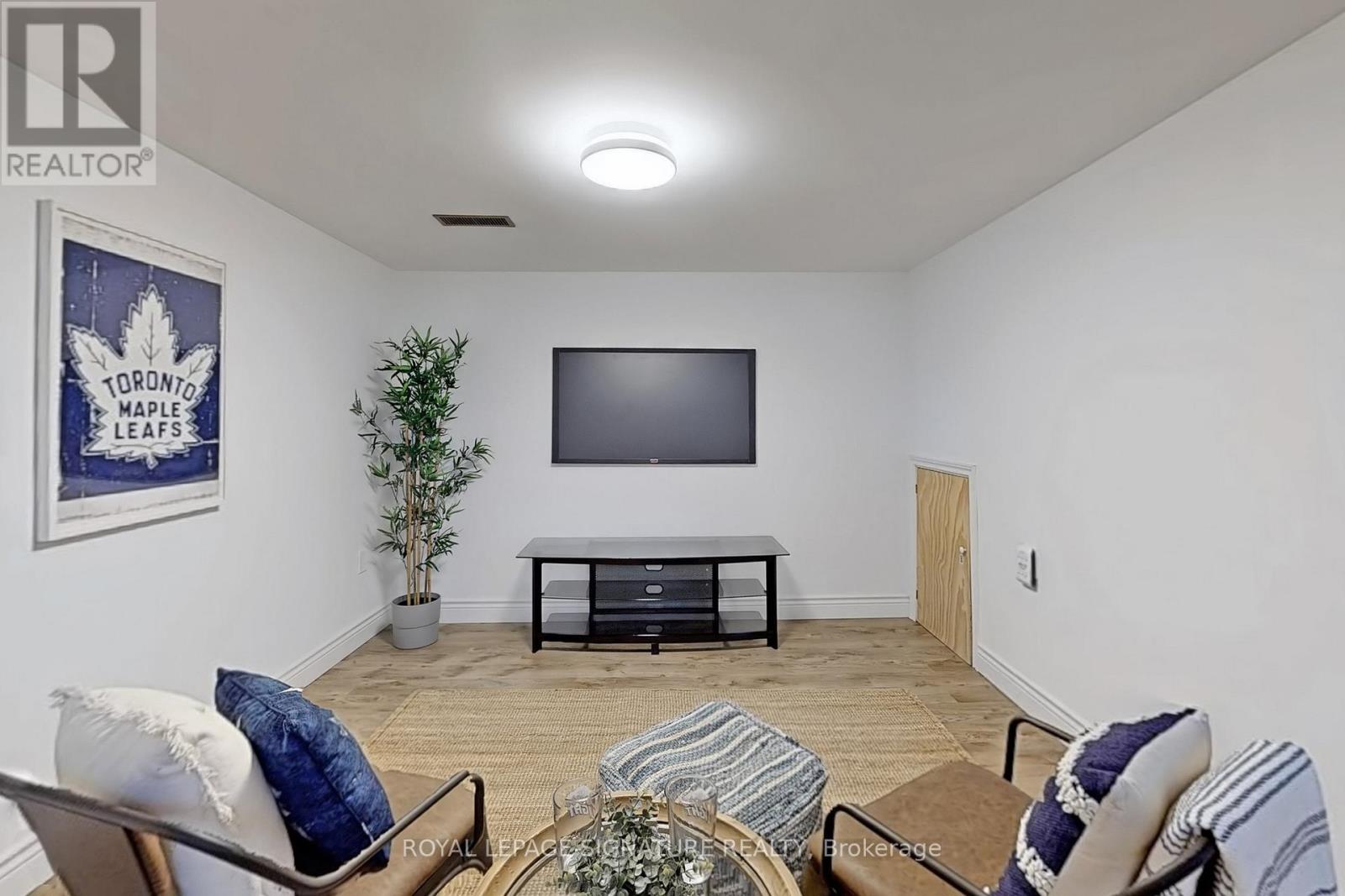 20 Newport Avenue, Toronto (Oakridge), Ontario  M1L 1H8 - Photo 14 - E12188615