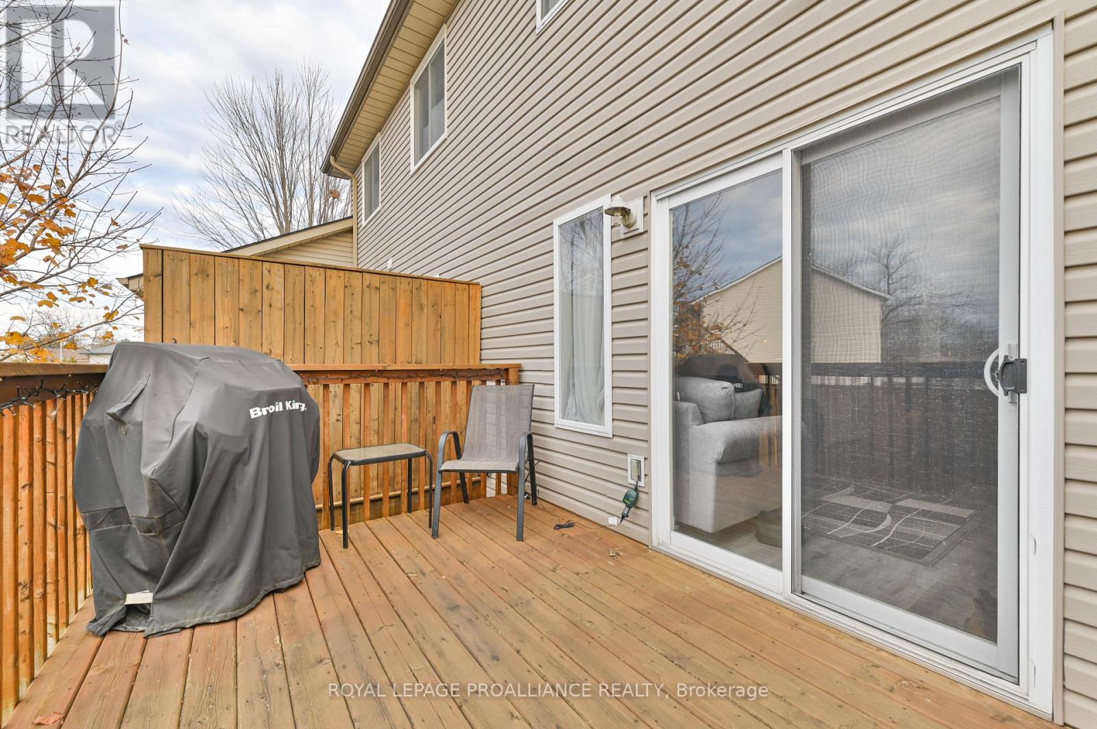 37 - 35 Albion Street, Belleville, Ontario  K8N 5Y8 - Photo 17 - X12188886