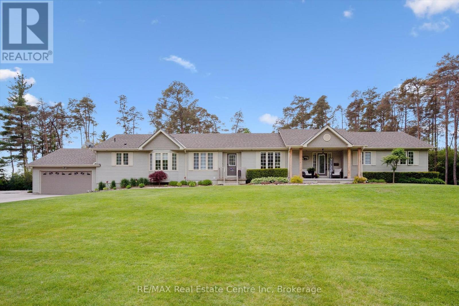 4430 10 Sideroad N, Puslinch, Ontario  N3C 2V4 - Photo 2 - X12188819