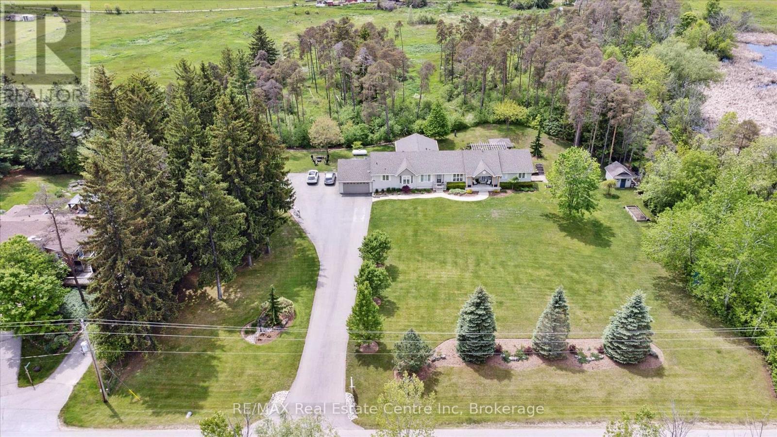 4430 10 Sideroad N, Puslinch, Ontario  N3C 2V4 - Photo 3 - X12188819