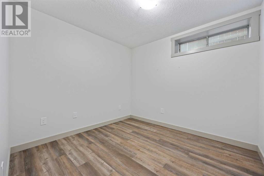 230 Cougarstone Circle Sw, Calgary, Alberta  T3H 4W4 - Photo 27 - A2223892