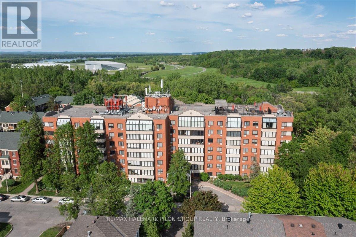 613 - 225 Alvin Road, Ottawa, Ontario  K1K 4H6 - Photo 1 - X12188778