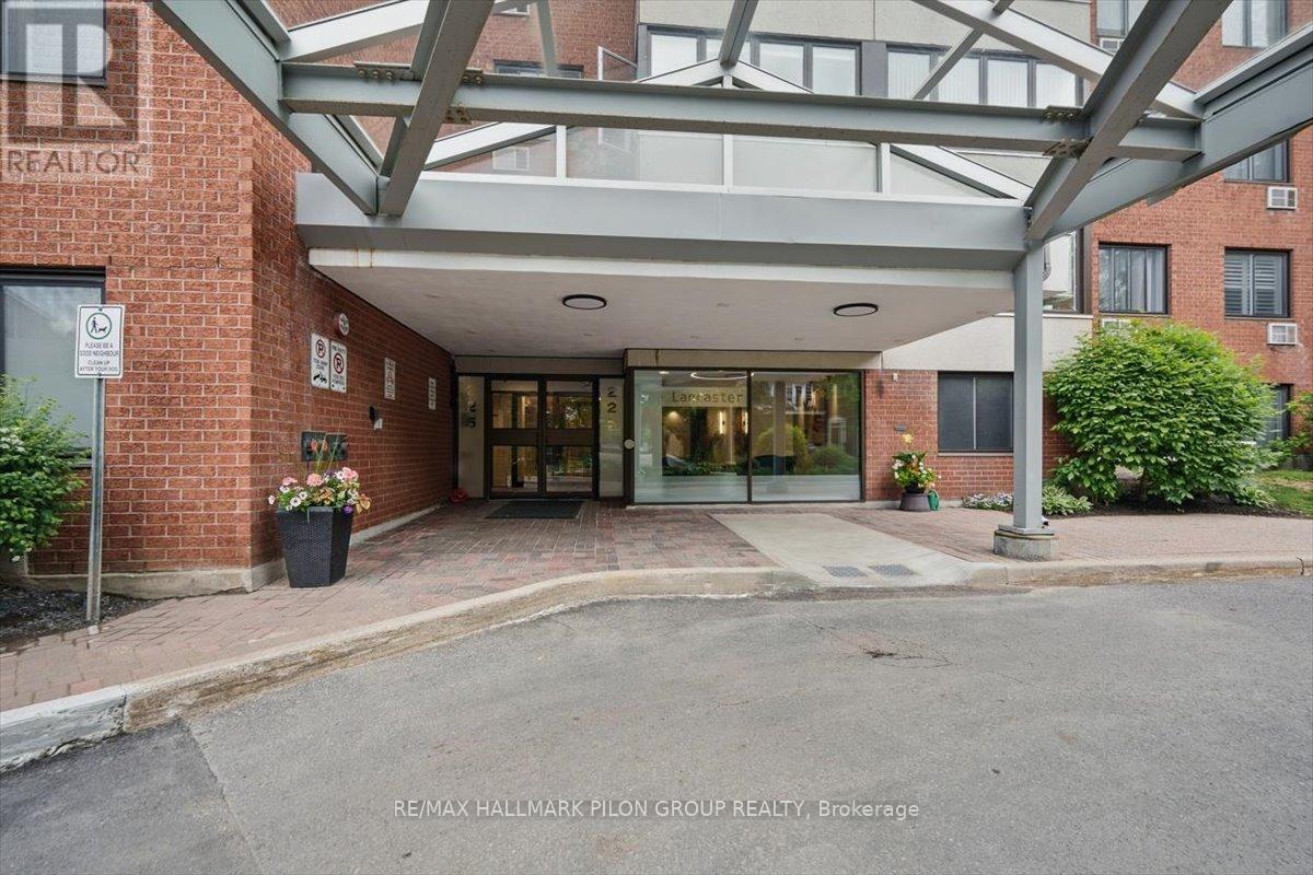 613 - 225 Alvin Road, Ottawa, Ontario  K1K 4H6 - Photo 2 - X12188778