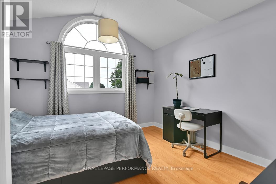 81 Armagh Way, Ottawa, Ontario  K2J 4C1 - Photo 16 - X12188888