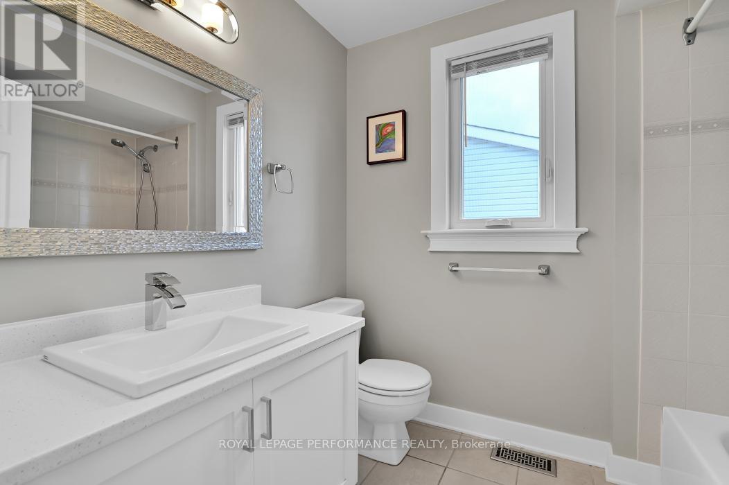 81 Armagh Way, Ottawa, Ontario  K2J 4C1 - Photo 17 - X12188888