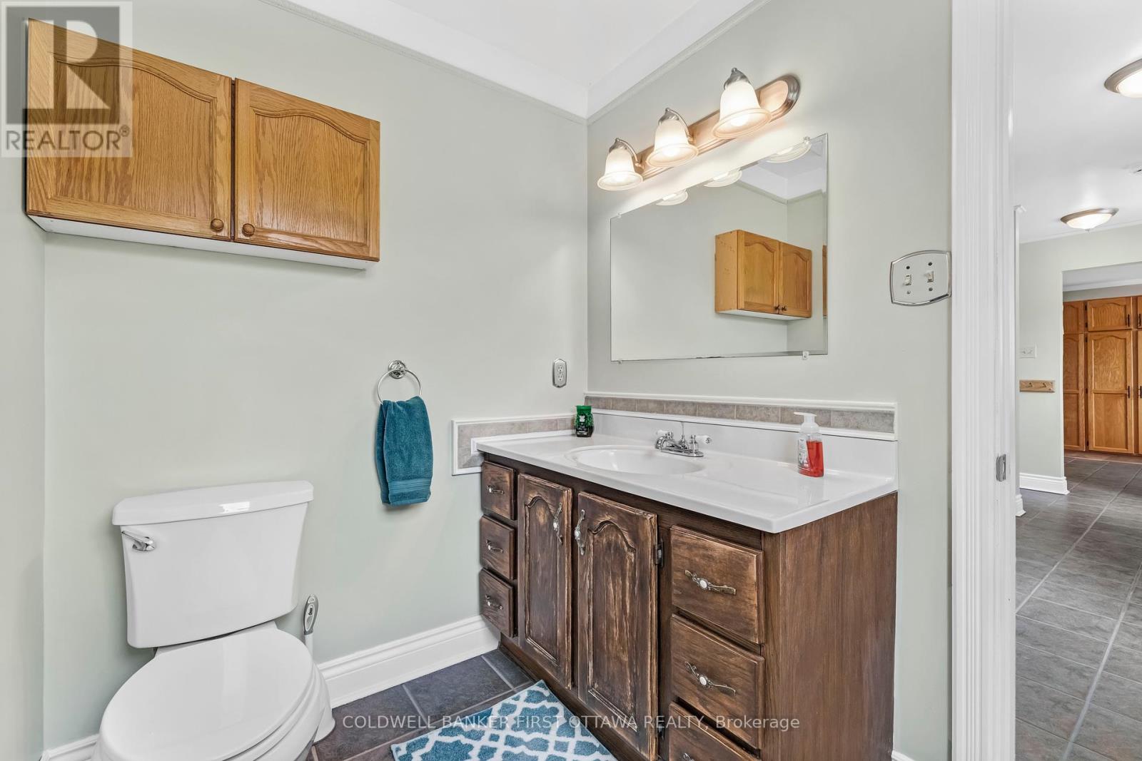 8 Lachaine Street Sw, Russell, Ontario  K0A 1W0 - Photo 17 - X12188915