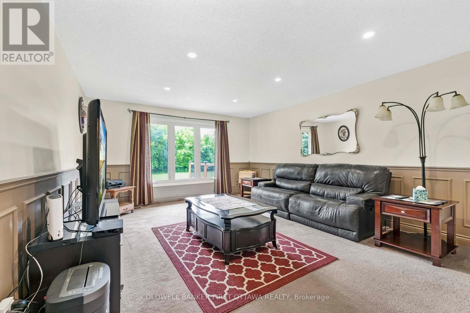 8 Lachaine Street Sw, Russell, Ontario  K0A 1W0 - Photo 6 - X12188915