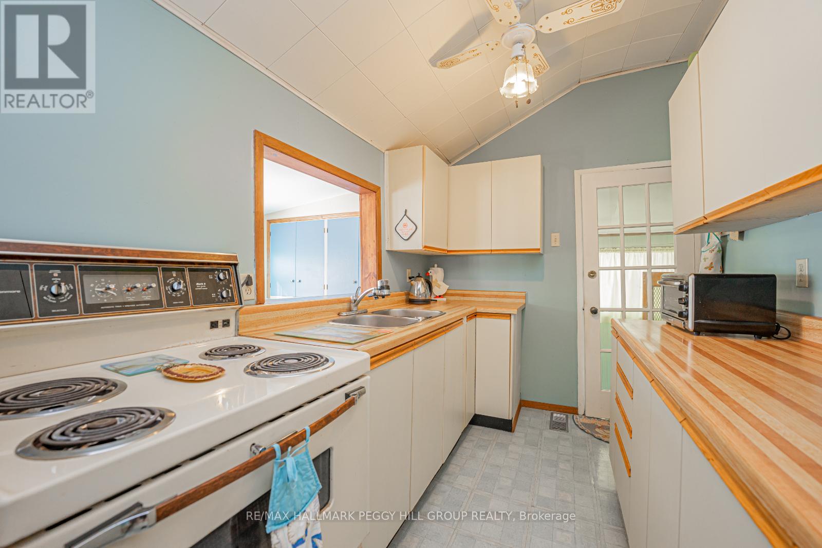 Property at 304 OLD MOSLEY STREET image 5