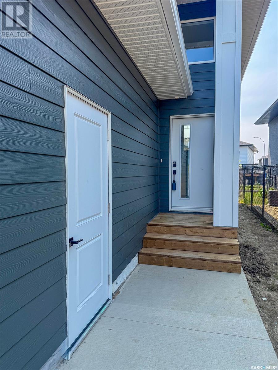 51 Hadley Road, Prince Albert, Saskatchewan  S6X 0A4 - Photo 24 - SK990817