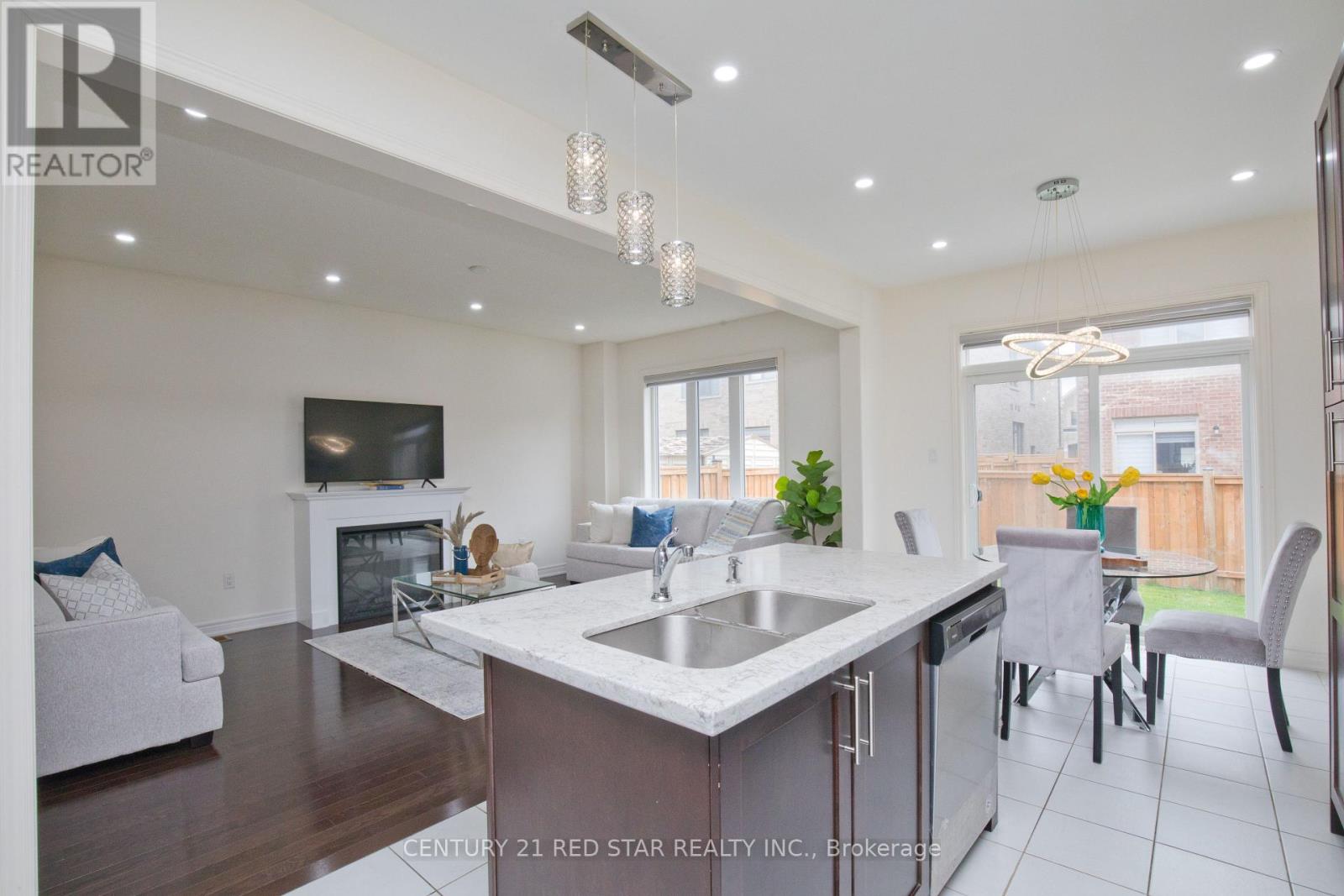 633 Brisdale Drive, Brampton, Ontario  L7A 5B6 - Photo 19 - W12188597