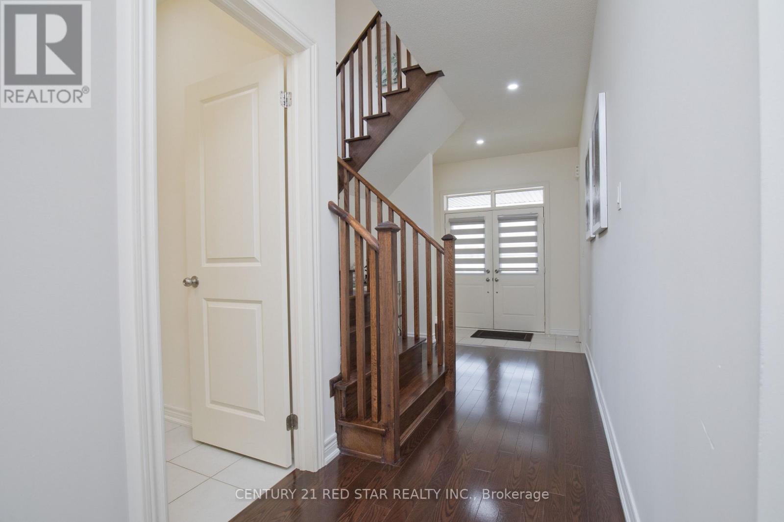 633 Brisdale Drive, Brampton, Ontario  L7A 5B6 - Photo 21 - W12188597