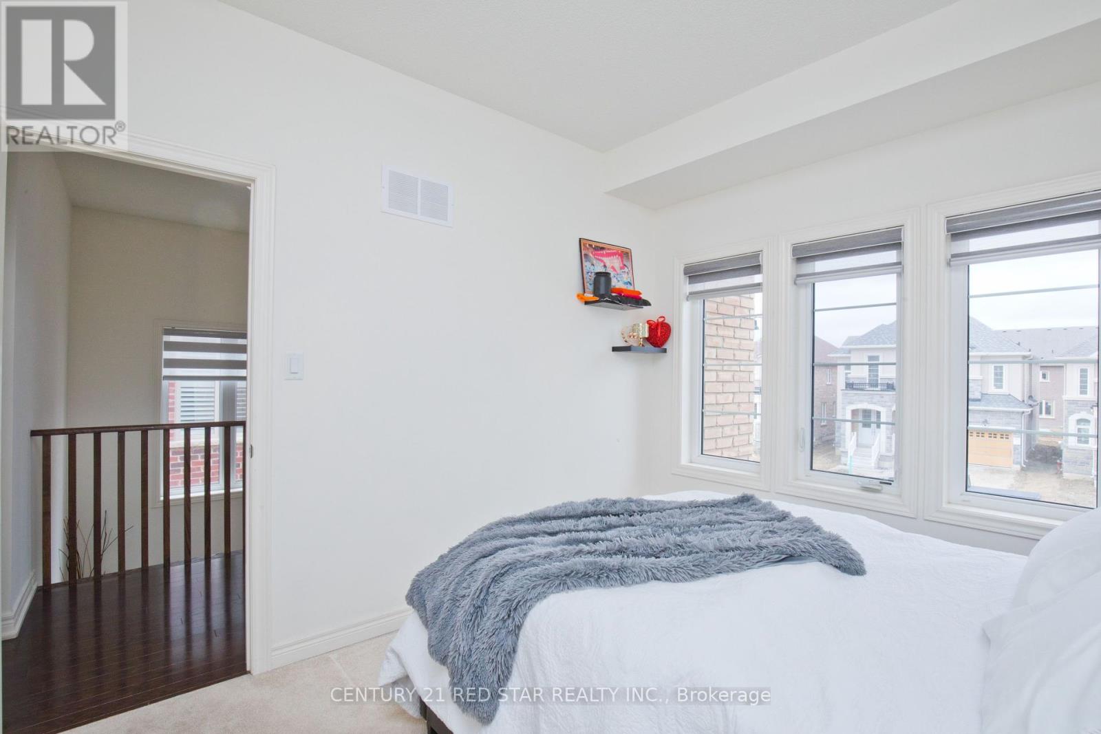 633 Brisdale Drive, Brampton, Ontario  L7A 5B6 - Photo 35 - W12188597